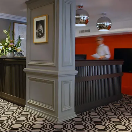 Le Cinq Hyper - Centre 4* Σαμπερί