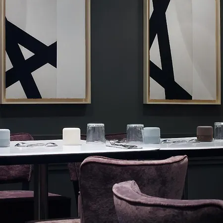 Hotel Le Cinq Hyper - Centre