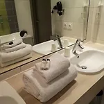 Otel Le Cinq Hyper - Centre