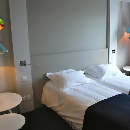 Le Cinq Hyper - Centre Hotel Chambery