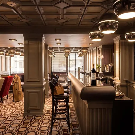 Le Cinq Hyper - Centre Hotel 4*