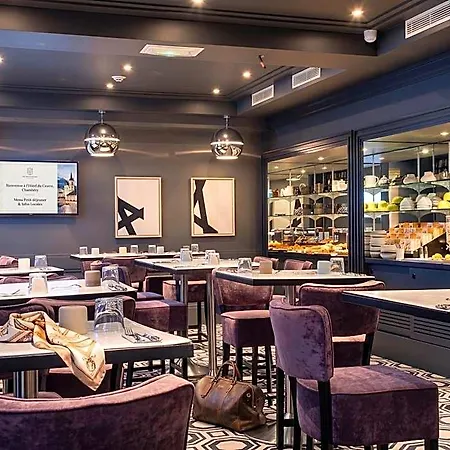 Hotel Le Cinq Hyper - Centre 4*