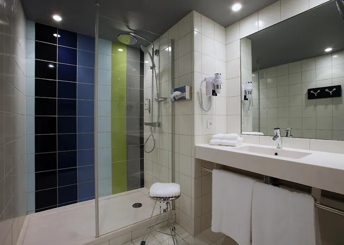 Le Cinq Hyper - Centre 4* Chambéry