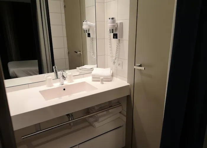 호텔 Le Cinq Hyper - Centre